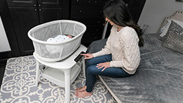 4moms lanza la minicuna mamaRoo sleep